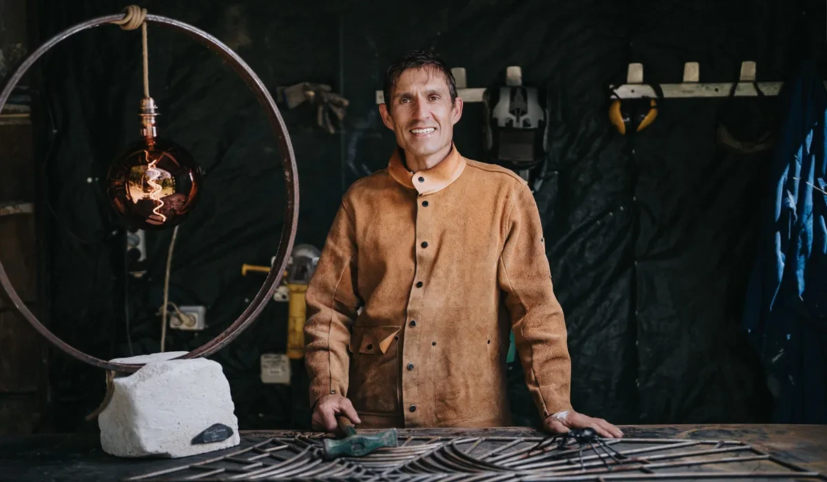 Jérôme LOZE, Ferronnier d'Art - Métallier à Taurize (Aude), avec un air accueillant